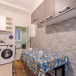 Casa Poirot Functional Flat