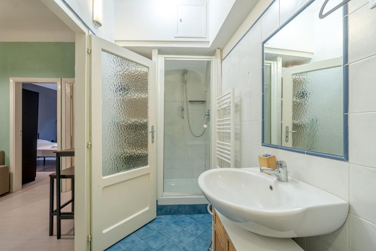 Casa Poirot Functional Flat Apartment